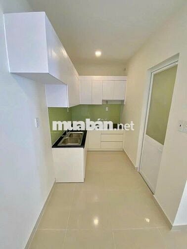 Căn 2PN và 2WC đang trống sẵn cho thuê chỉ 7 tr/tháng. LH Hương xem ạ