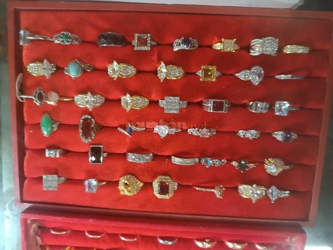Lô trang sức mới 100% hàng  tuyển đẹp bán shop giá rẻ