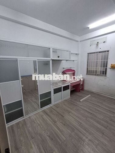 Cho thuê phòng gần chợ Bà Chiểu