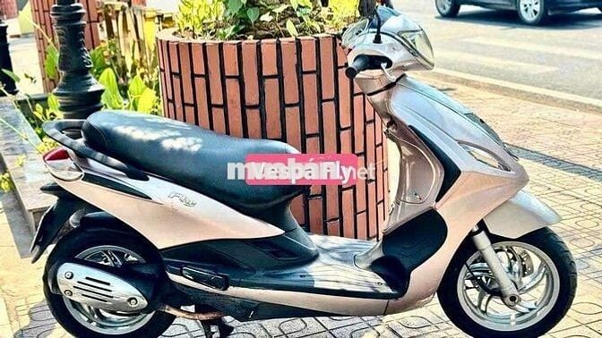 Piaggio Vespa Fly êm như xe điện chính chủ