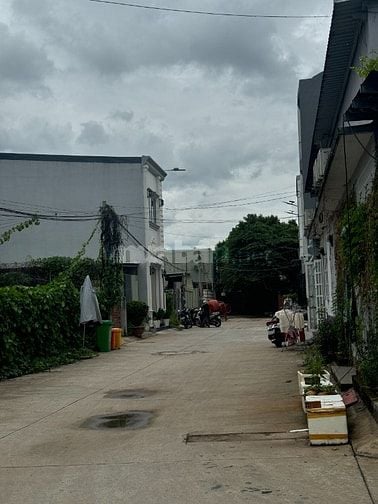 Lô góc 2 mặt tiền đường xe tải