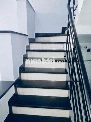 🏠 Nhà cho thuê Hẻm C2 Phạm Hùng gần chợ C2 xã Bình Hưng . 💥DT: 4x 20 1