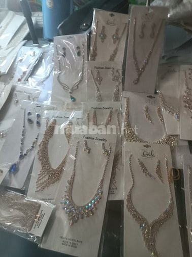 Lô trang sức mới 100% hàng  tuyển đẹp bán shop giá rẻ