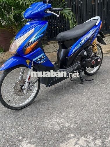 Yamaha Luvias Xanh rêu, Trắng Tự động