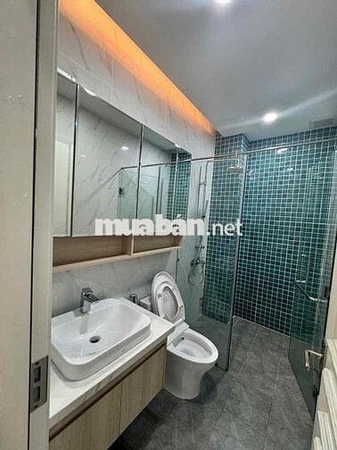 Chính Chủ Cho Thuê Nhà Thành Thái, Q10.  Diện tích: 4m x 21m, 3 lầu, 4