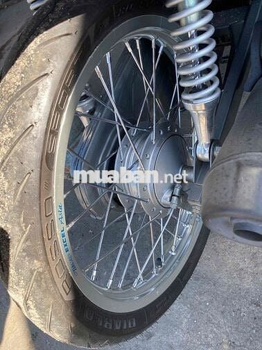 Honda Future FI Trắng Xăng