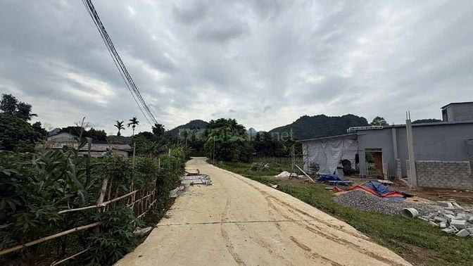 BÁN 1002m² ĐẤT VIEW NÚI ĐẸP – GIÁ CHỈ 1,3 TỶ TẠI KIM BÔI