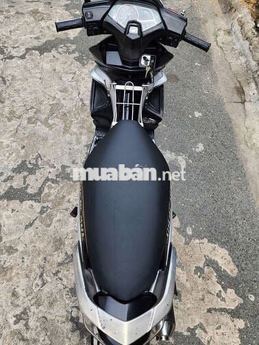 Honda Air Blade Thể thao Đen bạc