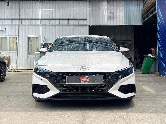 Hyundai Elantra Nline 2022 Trắng 66.000 km