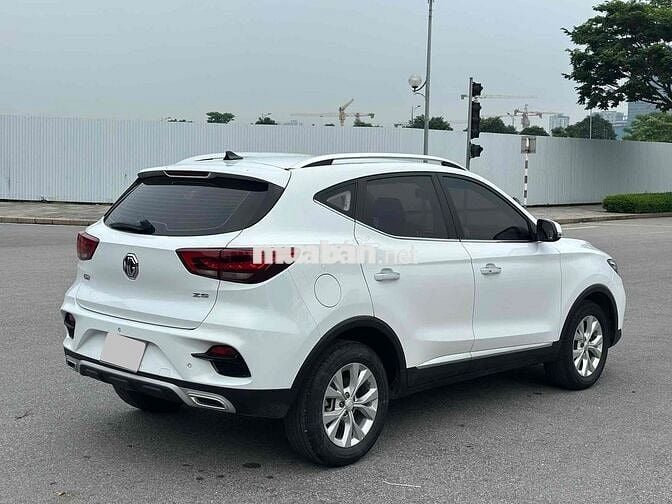 MG ZS 1.5AT STD 2024 Trắng 2 Vạn Km Siêu Mới