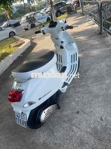 Piaggio Vespa Sprint Trắng