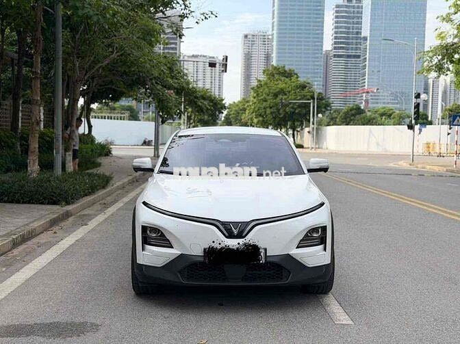 Vinfast VF6 Plus 2026 Trắng 3000km