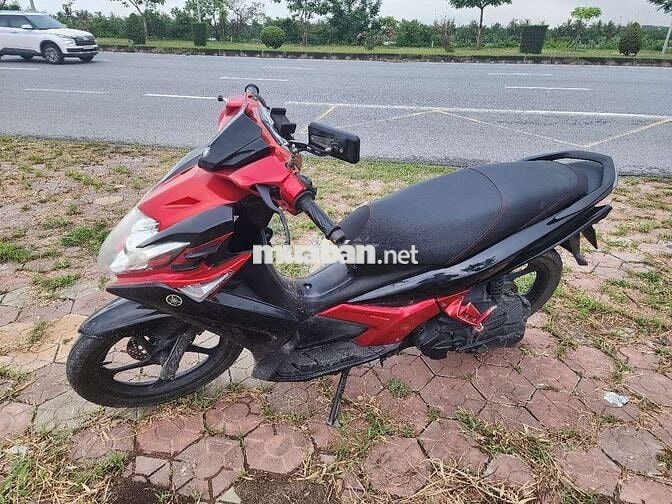 Yamaha Nouvo LX Đỏ đen Xăng
