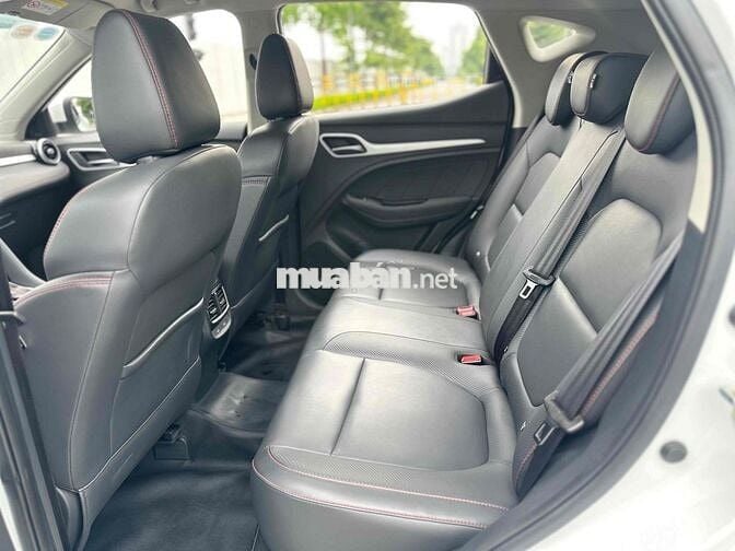 MG ZS 1.5AT STD 2024 Trắng 2 Vạn Km Siêu Mới