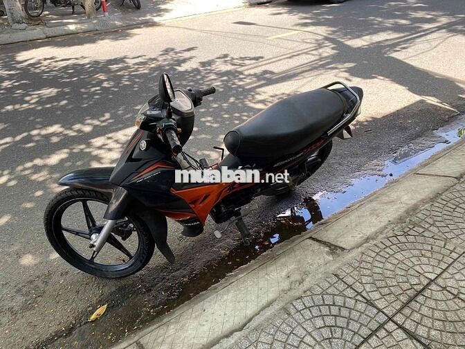 Yamaha Sirius RC 50cc Đen cam Thể thao