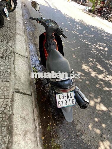 Yamaha Sirius RC 50cc Đen cam Thể thao