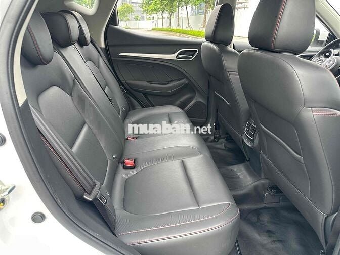 MG ZS 1.5AT STD 2024 Trắng 2 Vạn Km Siêu Mới
