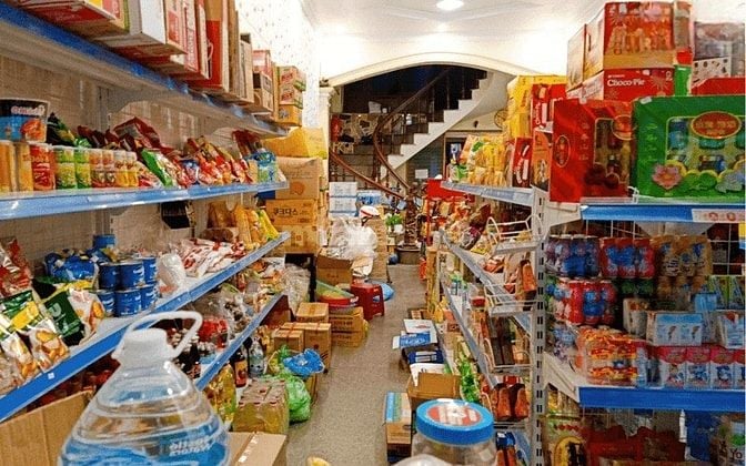 Cửa hàng cần tuyển gấp 2 phụ bán hàng có CCCD đi làm ngay