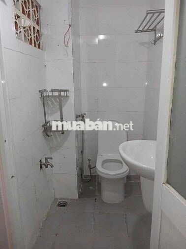 Cho thuê phòng trọ trung tâm quận 5, gần làng đại học,