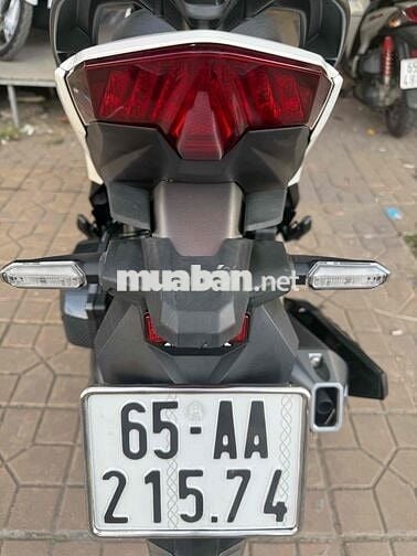 Honda Vario 2025 Trắng Vài ngàn km