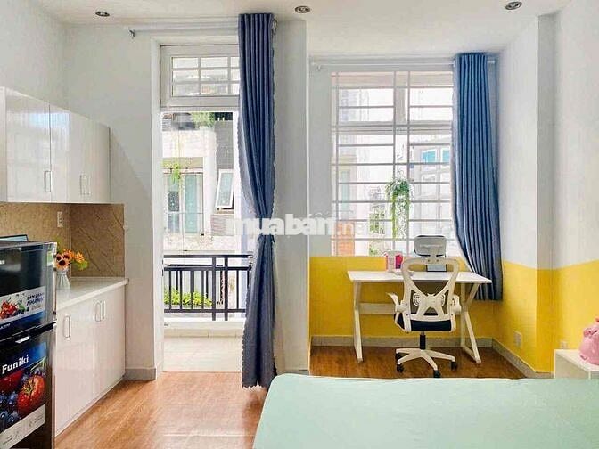 PHÒNG TRỌ BAN CÔNG GIÁ TỐT, ĐƯỜNG HUỲNH TẤN PHÁT, Q7
