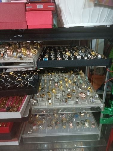Lô trang sức mới 100% hàng  tuyển đẹp bán shop giá rẻ