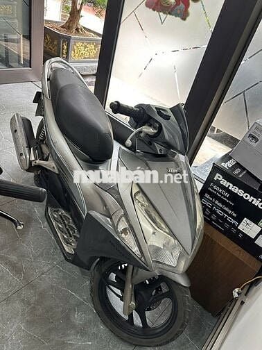Honda Air Blade Xám