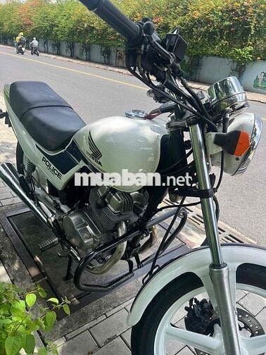 Honda CB 250cc Trắng 250cc