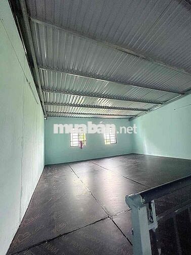 NHÀ KHO XƯỞNG [ 6,7. x 40m] 1 lửng, 3 PHA ,KHU ĐSỐ 8-12
