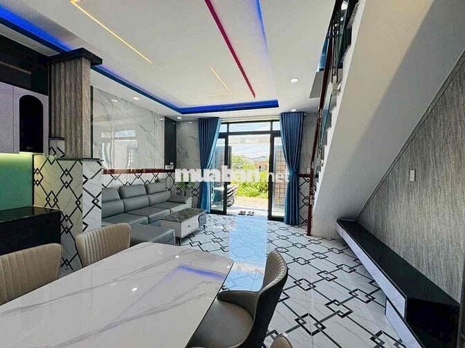 Bán Gấp nhà 1 trệt 1 lầu 5x12 giá 2ty4