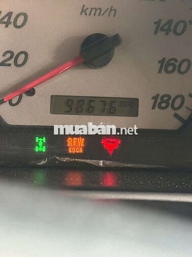 Ford Ranger Diesel 98.676 km Vàng kem