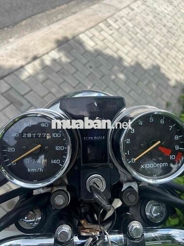 Honda CB 250cc Trắng 250cc