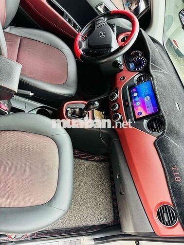 Hyundai Grand i10 2018 Bạc 60000 km