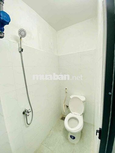 🔥Phòng Gác Giá Sinh Viên ở dc 2-3 bạn thoải mái Giáp Q10