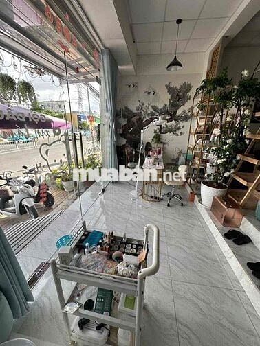 🌸 NGÂN LÊ BEAUTY SPA TUYỂN DỤNG THỢ NAIL & GỘI ĐẦU