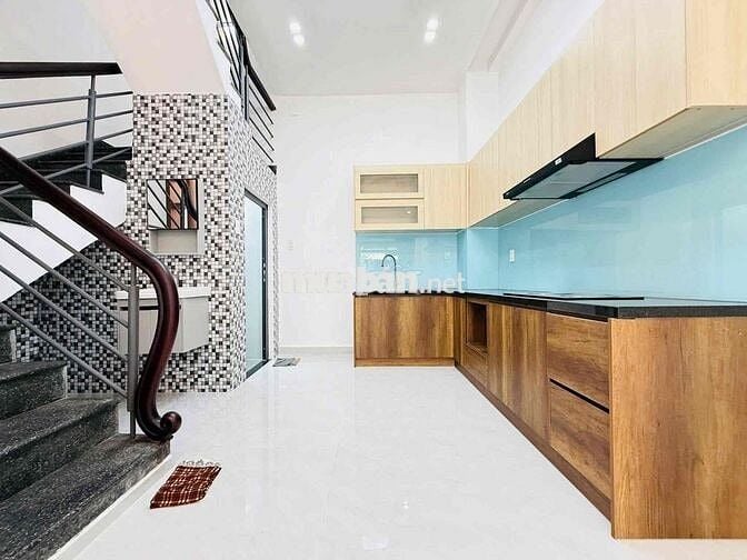 CHO THUÊ NHÀ MỚI 3 TẦNG - 40m2 - HẺM 5m THÔNG - PHAN HUY ÍCH GV - 15tr