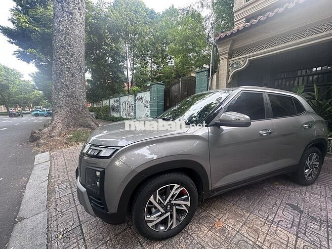 Hyundai Creta Đặc Biệt 2025 Xám 6.000 km
