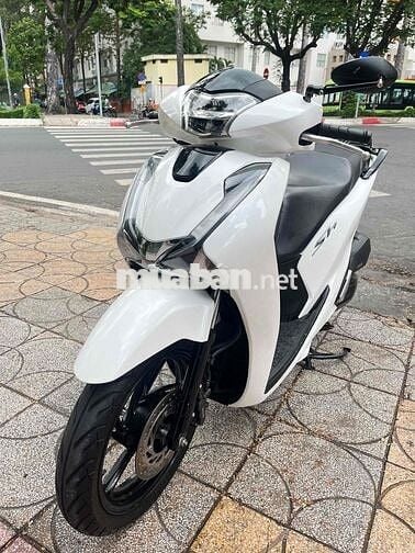 Honda SH 150 Trắng 32.488 km BSTP 2018