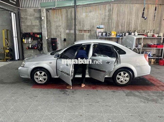 DAEWOO 2017 Bạc 4 chỗ nội thất tốt