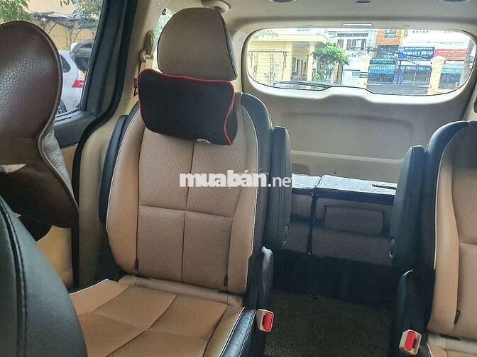 Kia Grand Sedona Nâu ánh kim 90000 km