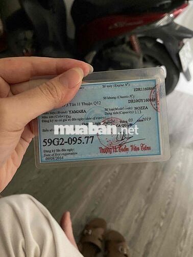 Cần bán xe nozza nữ màu đỏ , xe nhà đi rất kĩ