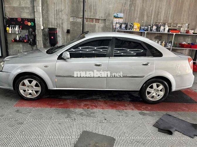 DAEWOO 2017 Bạc 4 chỗ nội thất tốt