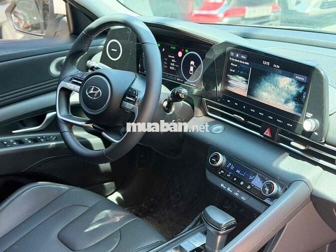 Hyundai Elantra 1.6 Đặc Biệt 2022 Trắng HỖ TRỢ VAY