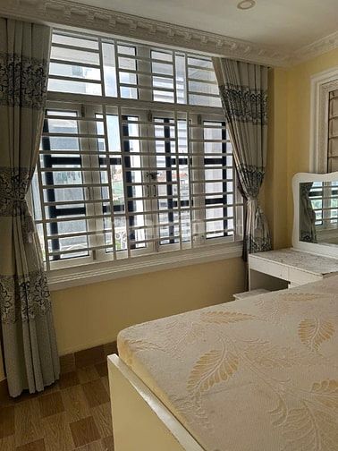 Nhà  đẹp mo Q7 tiện ích đa năng thuận lơi giao thông
