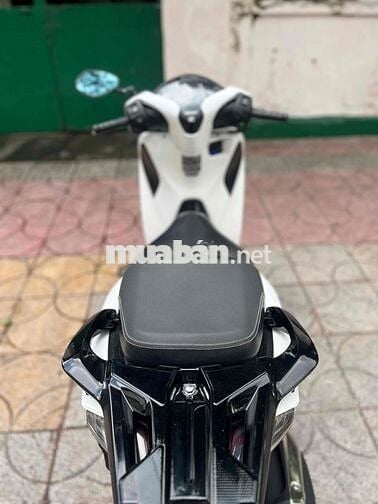 Honda SH 150 Trắng 32.488 km BSTP 2018