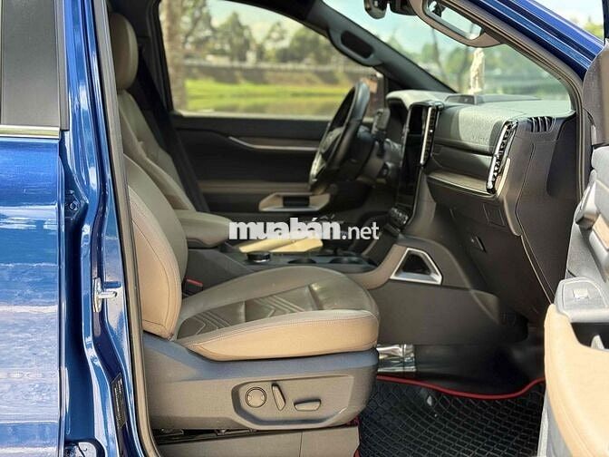 Ford Everest Titanium+ 4x4 NextGen 2022 Xanh