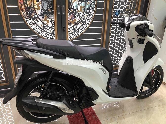 Honda SH 150i 2018 Trắng đen ABS