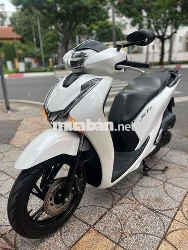 Honda SH 150 Trắng 32.488 km BSTP 2018