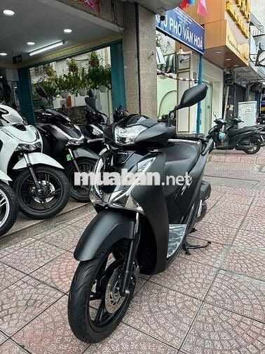 Honda SH 150i ABS 2017 Đen Nhám BSTP Chính Chủ