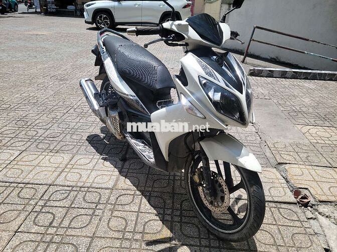 Yamaha Nouvo LX Trắng Xăng